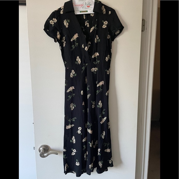 Reformation button front midi dress xs - Picture 7 of 9